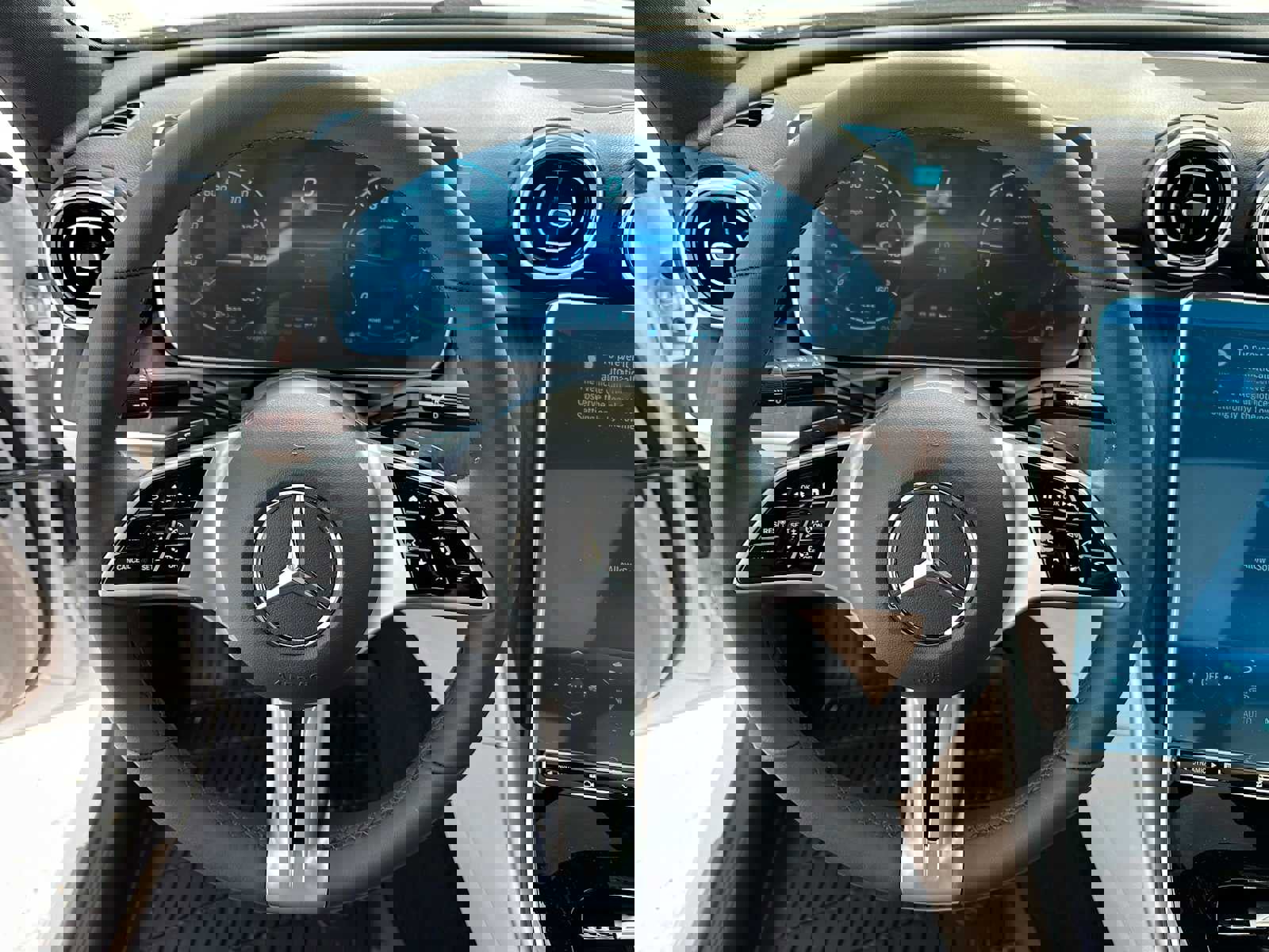 Used 2026 Mercedes-Benz C 300 4MATIC Sedan image 26