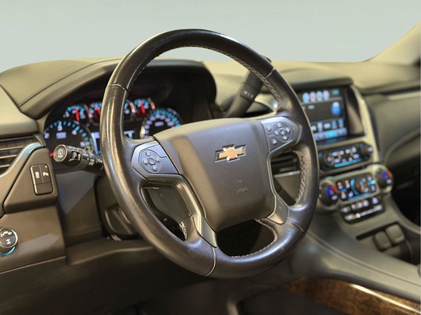 Used 2019 Chevrolet Tahoe LS AWD/4WD image 18