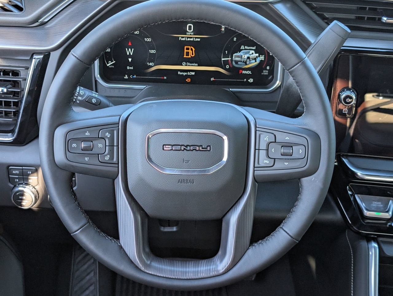 New 2026 GMC Sierra 2500 Denali Ultimate AWD/4WD image 10