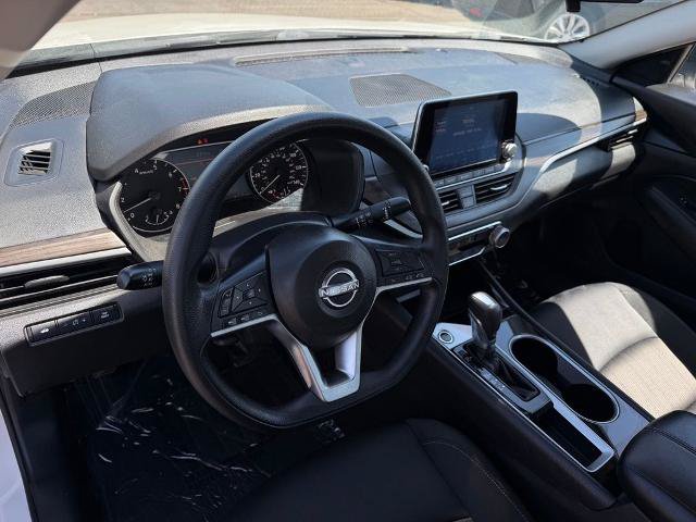 Certified 2024 Nissan Altima 2.5 SV FWD image 17