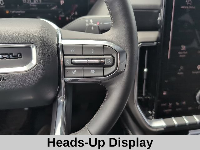 Used 2026 GMC Yukon Denali w/ Sun & Power Step Package AWD/4WD image 8