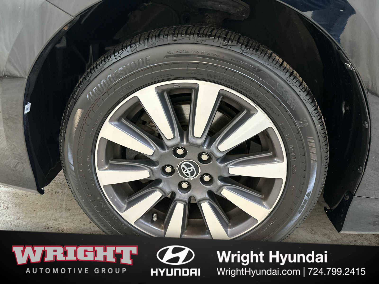 Used 2020 Toyota Sienna XLE image 8