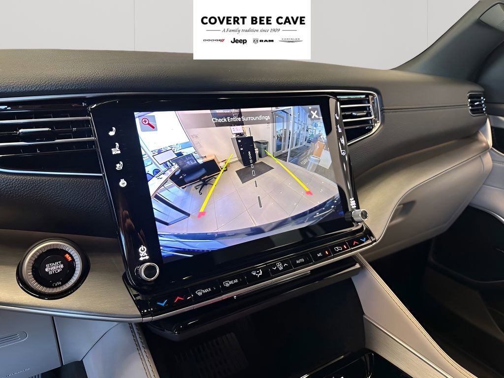 New 2026 Jeep Grand Wagoneer L 4WD image 34