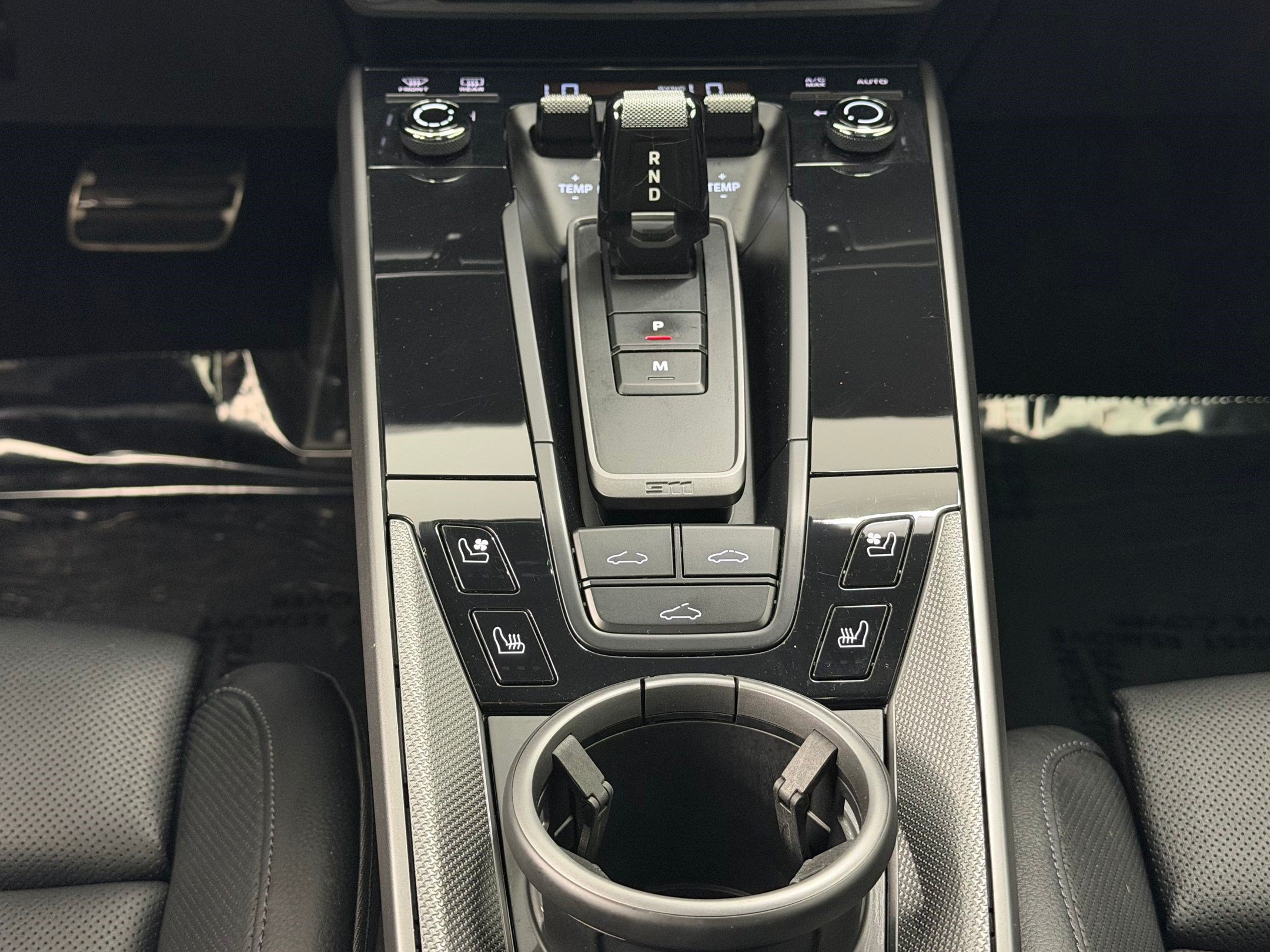 Certified 2020 Porsche 911 Carrera RWD image 17