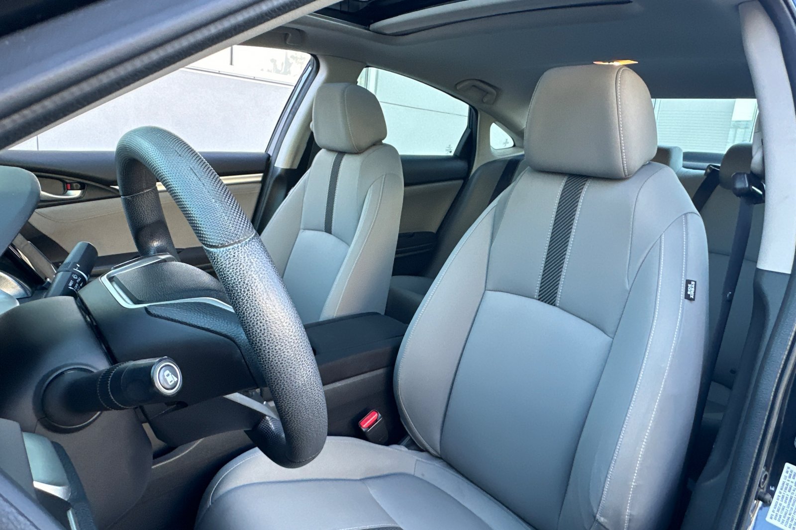 Used 2016 Honda Civic EX-T image 5