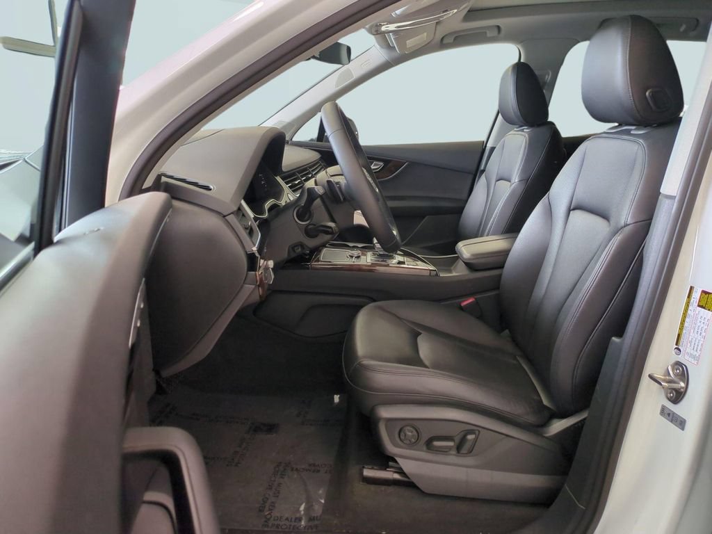 Used 2018 Audi Q7 3.0T Prestige AWD/4WD image 21