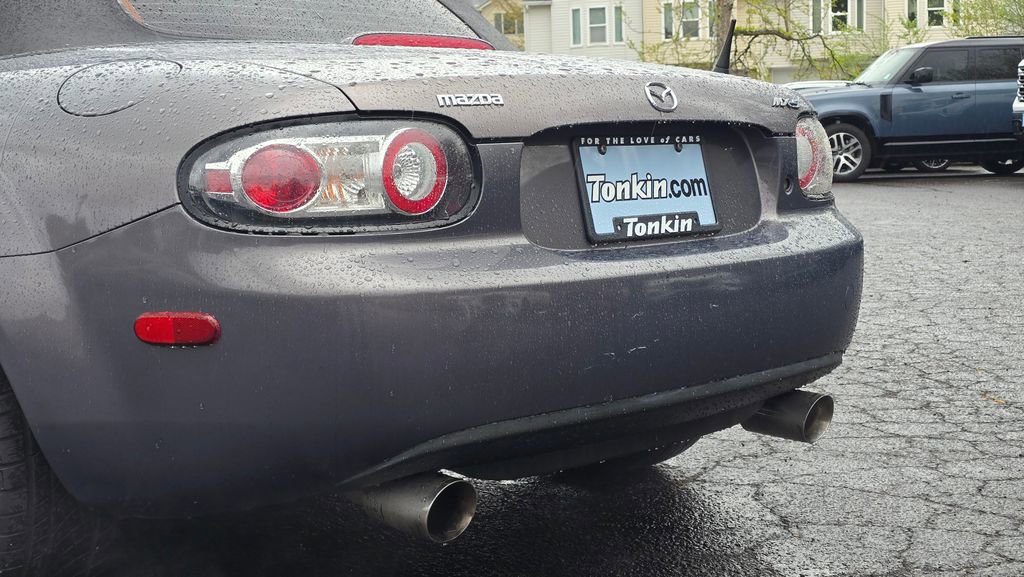 Used 2007 MAZDA MX-5 Miata Grand Touring w/ Premium Pkg image 14