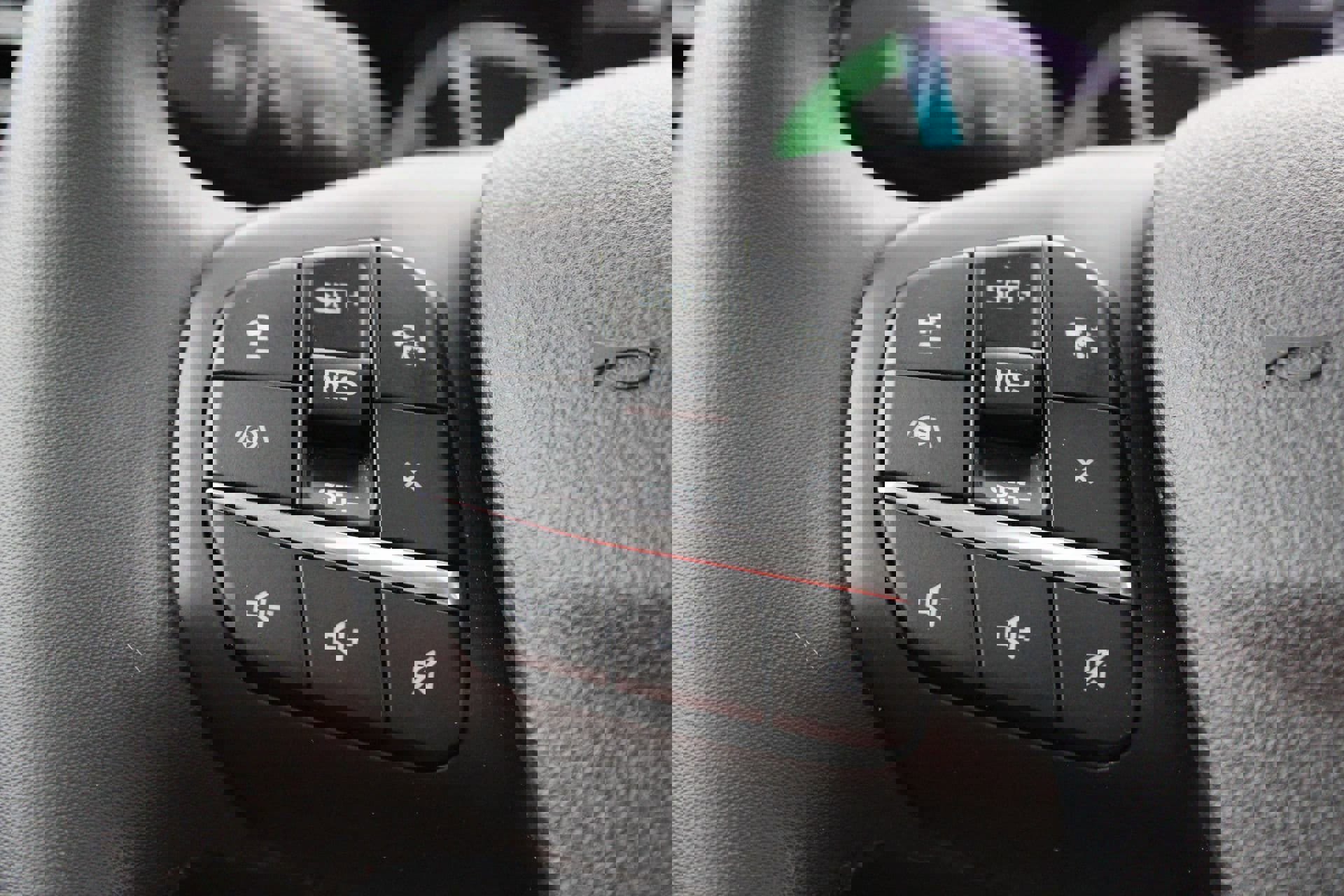 Used 2024 Ford Maverick Lariat FWD image 32