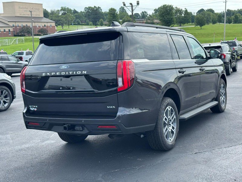 New 2026 Ford Expedition Max Active AWD/4WD image 3