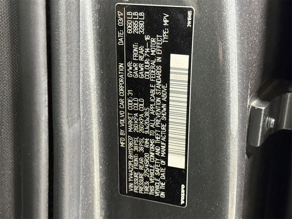 Used 2017 Volvo XC90 T6 Inscription w/ Vision Package image 29