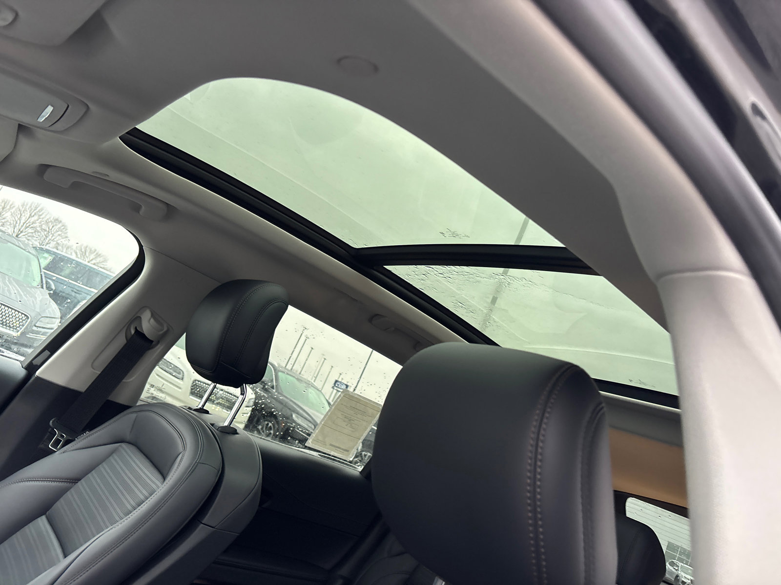 New 2026 Lincoln Nautilus Reserve w/ Jet Appearance Package image 27