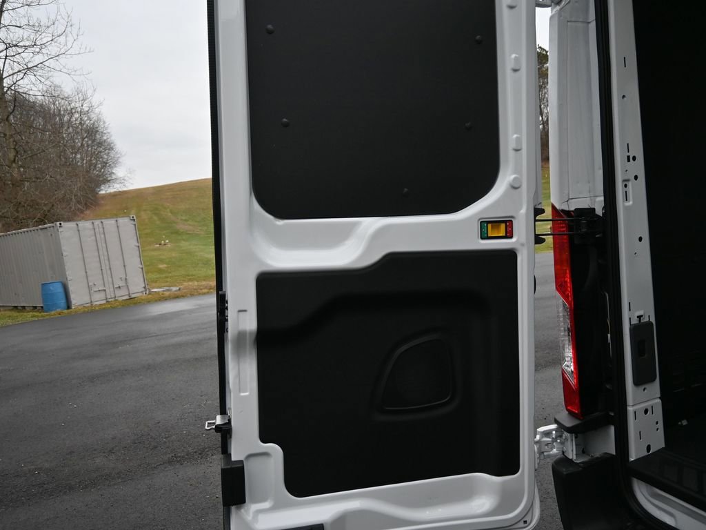 New 2026 Ford Transit 250 148 Medium Roof w/ Load Area Protection Package image 67