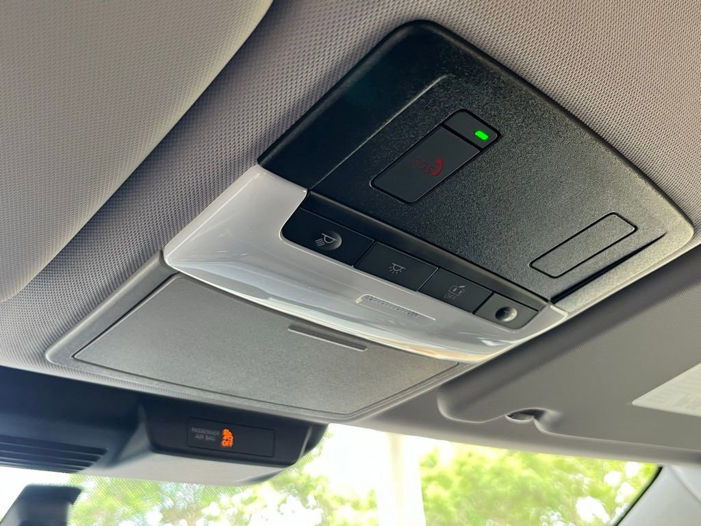 Used 2024 Mitsubishi Outlander ES image 39