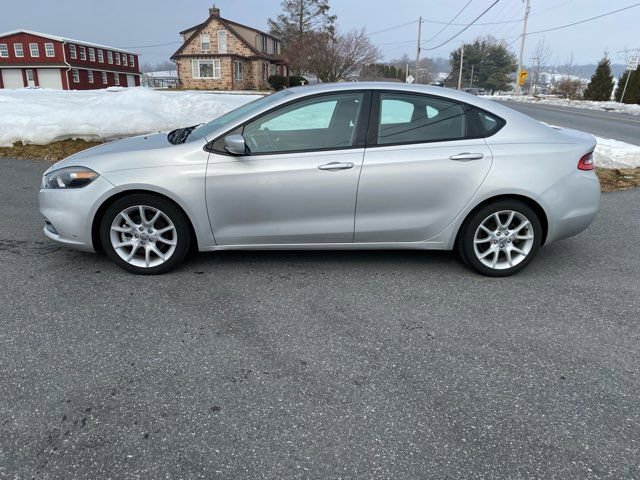 Used 2013 Dodge Dart SXT image 2