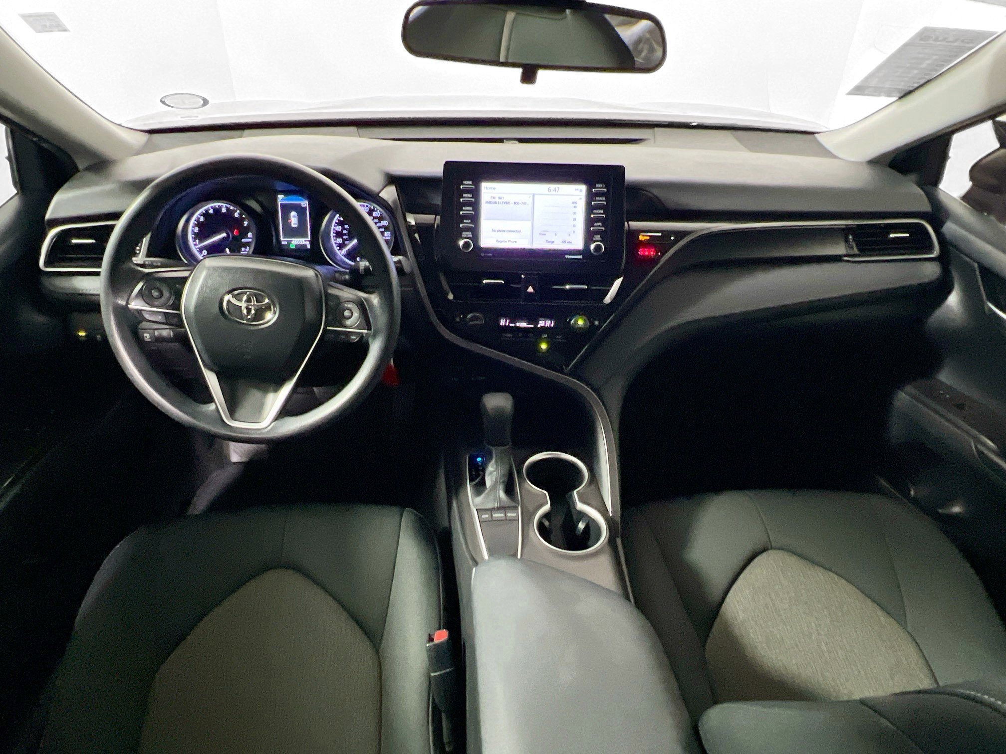 Used 2023 Toyota Camry LE image 28