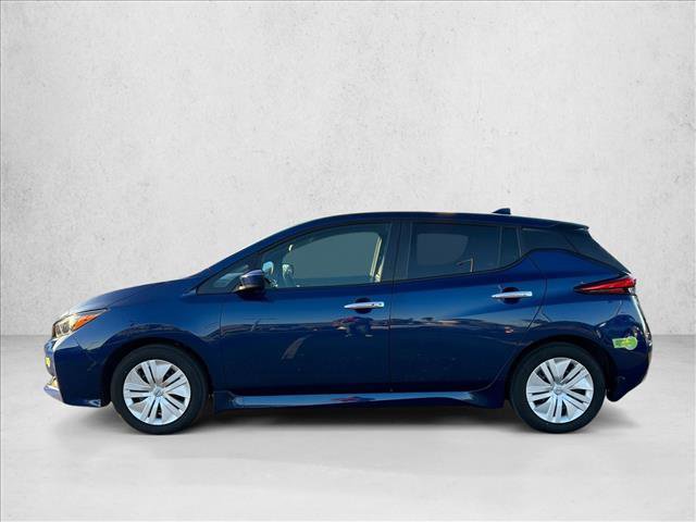 Used 2023 Nissan Leaf S image 9