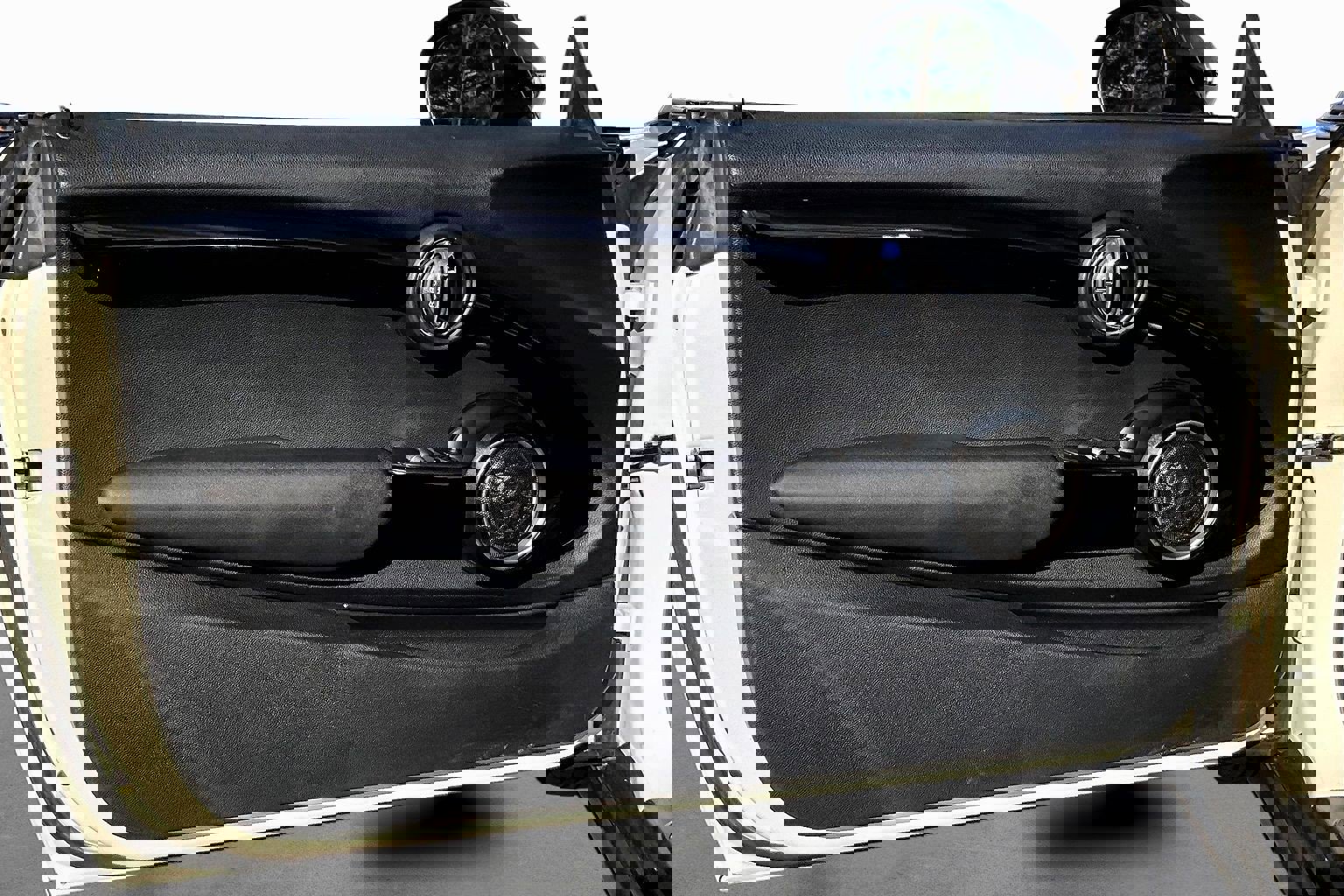 Used 2015 MINI Cooper S image 17