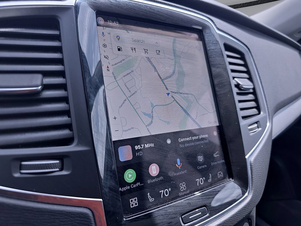Certified 2025 Volvo XC90 B5 Core AWD/4WD image 33