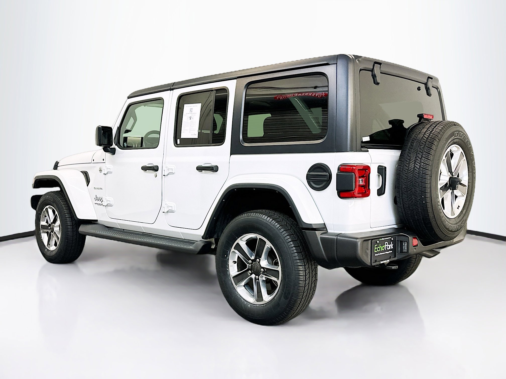 Used 2021 Jeep Wrangler Unlimited Sahara AWD/4WD image 5