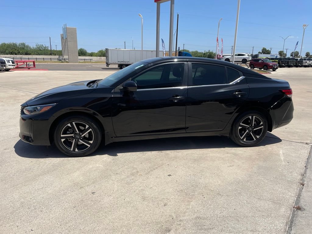 Certified 2024 Nissan Sentra SV FWD image 4