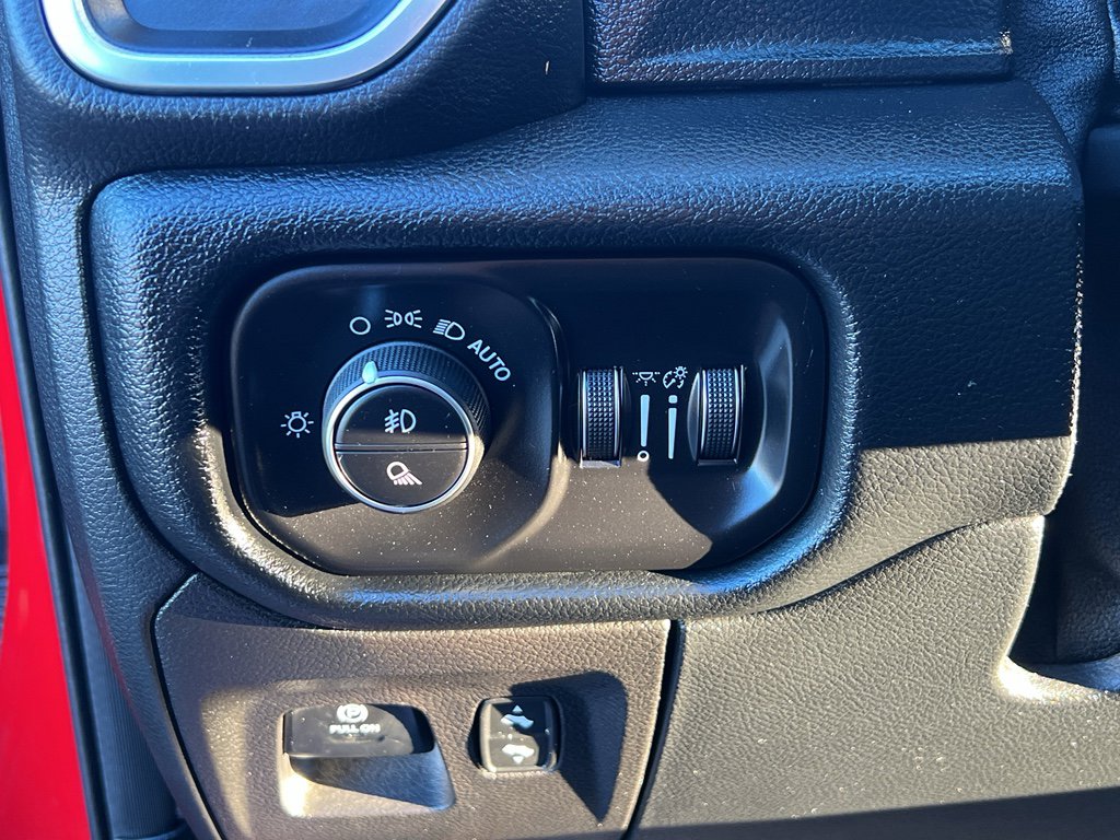 Used 2021 RAM 1500 Laramie image 15