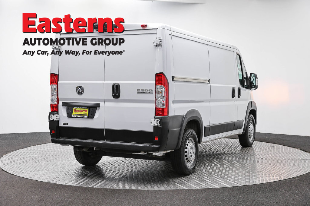 Used 2025 RAM ProMaster 2500 w/ Convenience Group FWD image 6