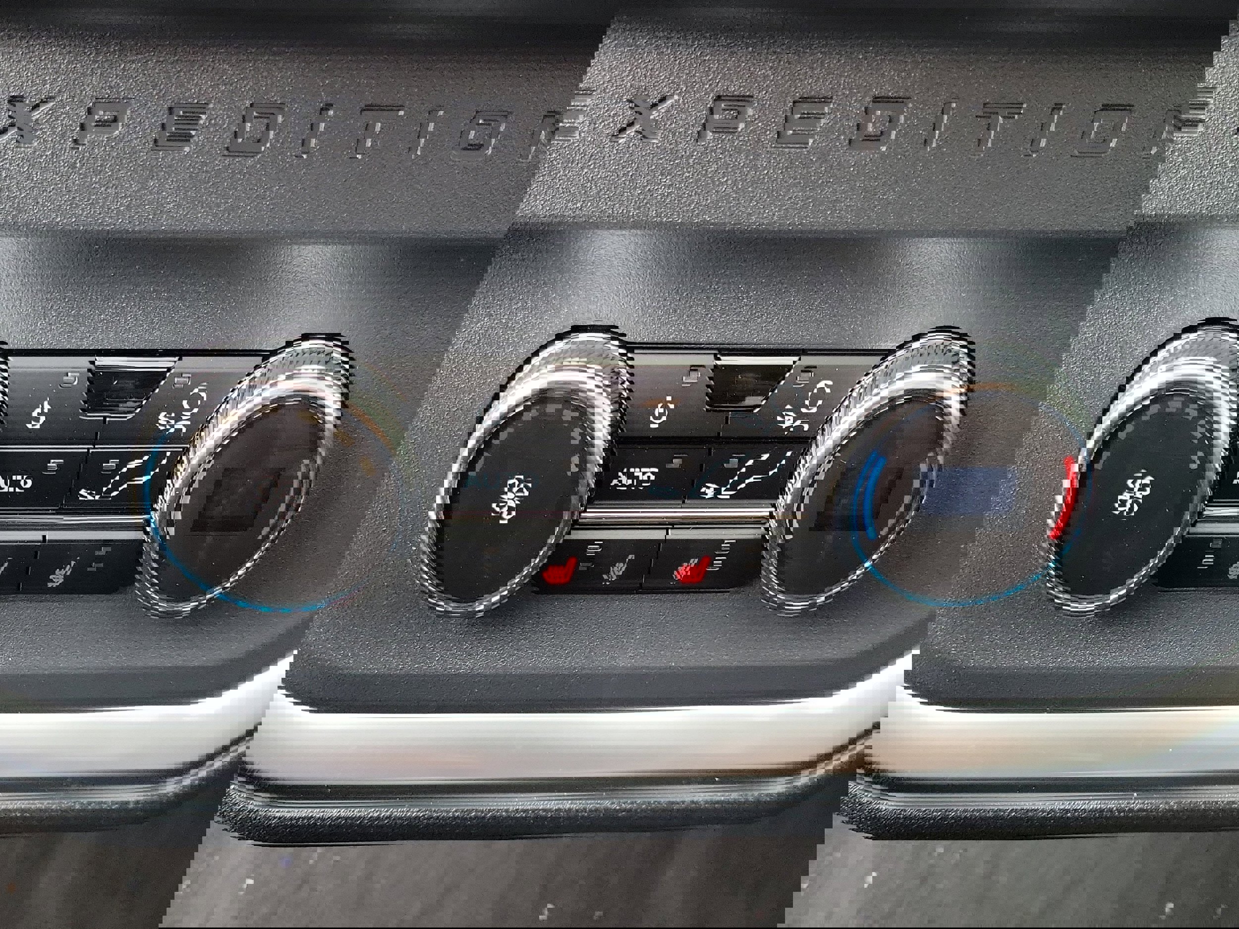 New 2026 Ford Expedition Tremor image 24