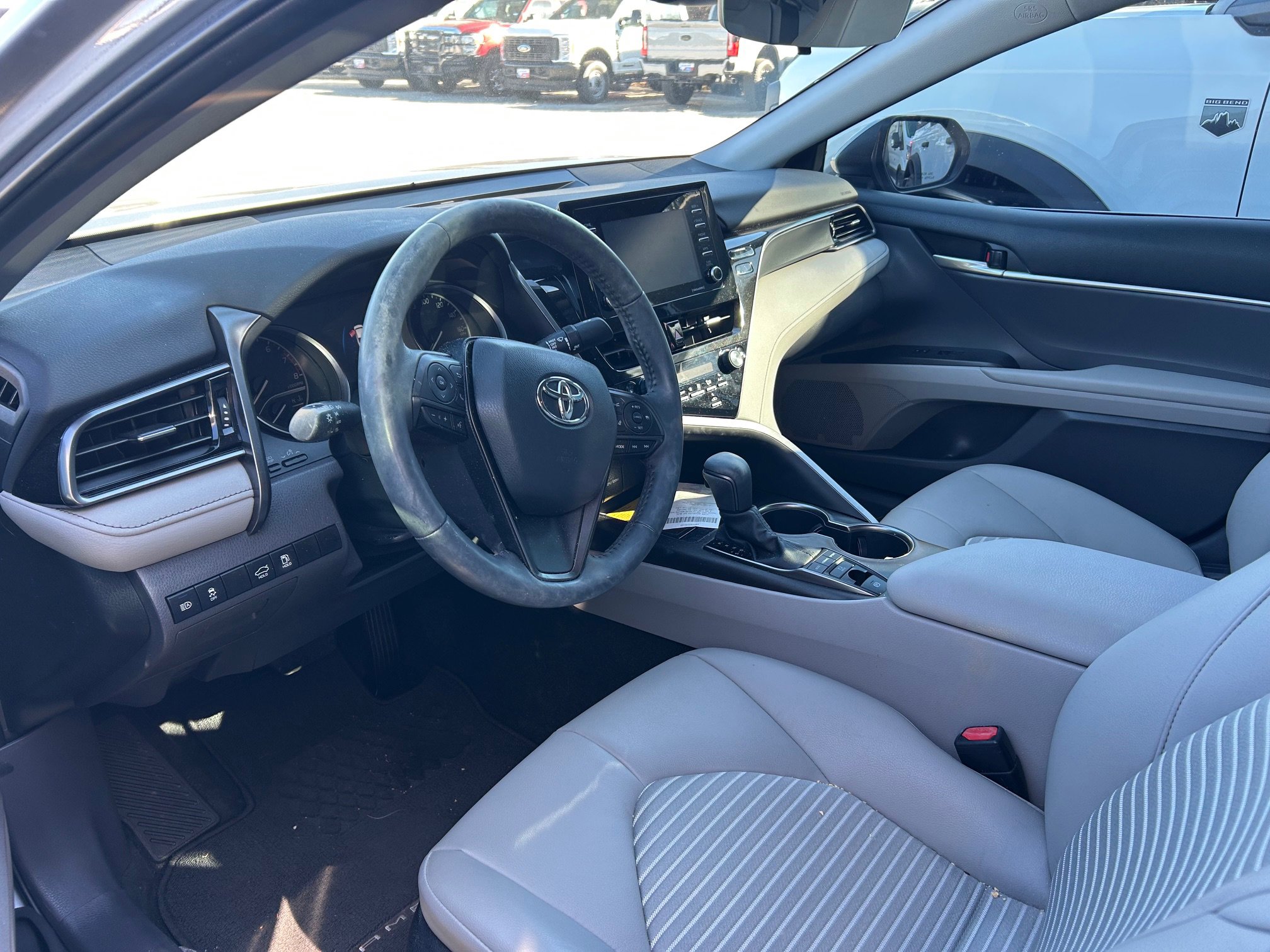 Used 2023 Toyota Camry SE image 15