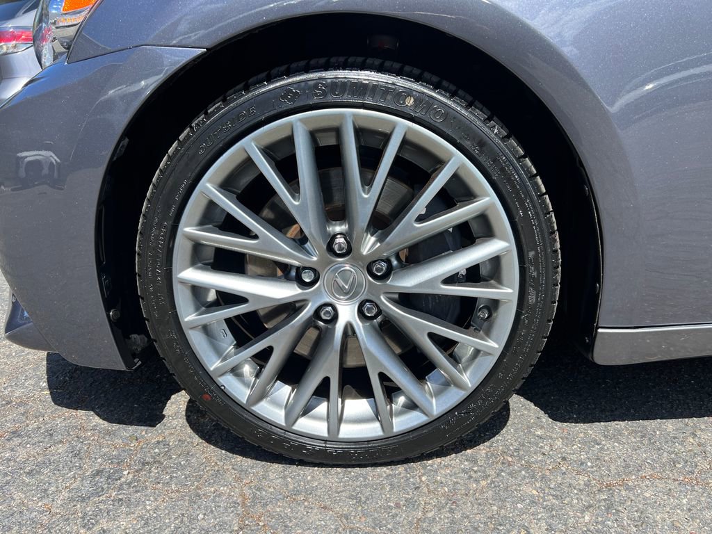 Used 2016 Lexus IS 200t w/ Navigation System Package image 9