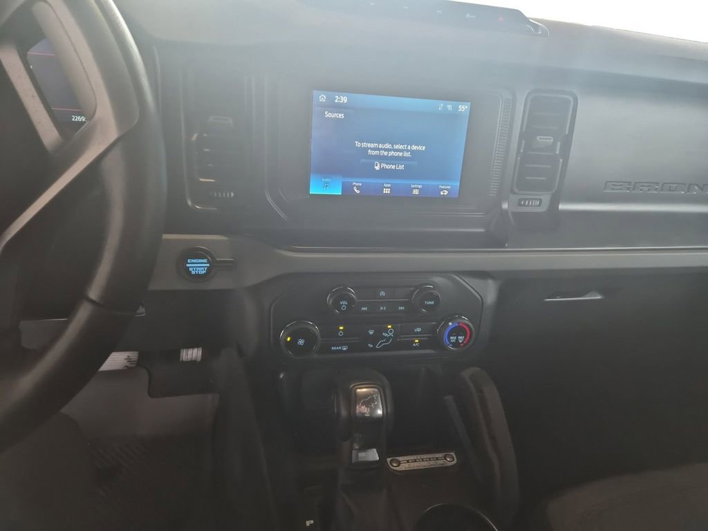 Used 2023 Ford Bronco Big Bend w/ Sasquatch Package image 10