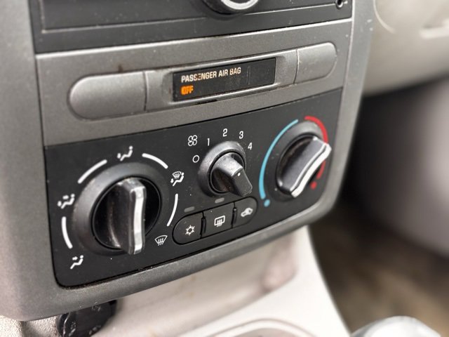 Used 2007 Chevrolet Cobalt LS image 10