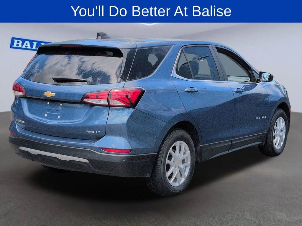 Used 2024 Chevrolet Equinox LT AWD/4WD image 3