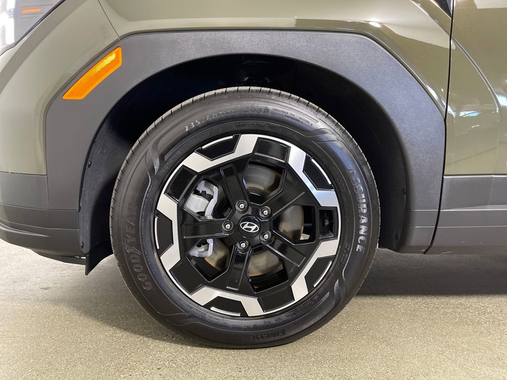 Certified 2025 Hyundai Santa Fe SEL AWD/4WD image 11