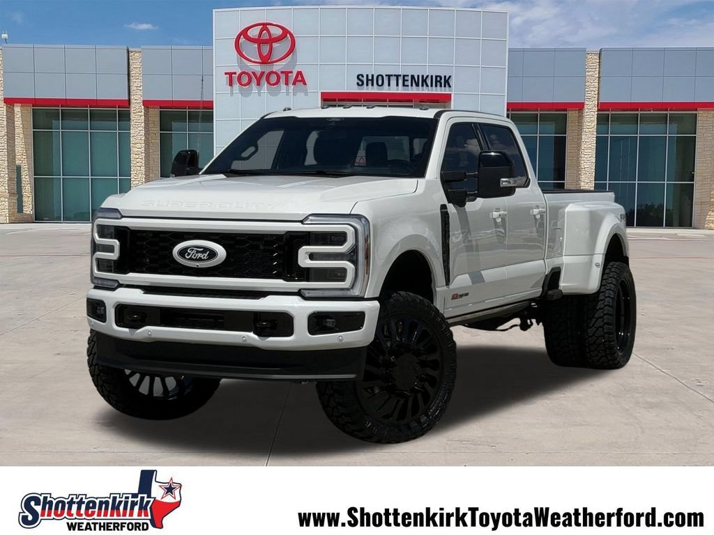 Used 2025 Ford F350 Platinum AWD/4WD image 1