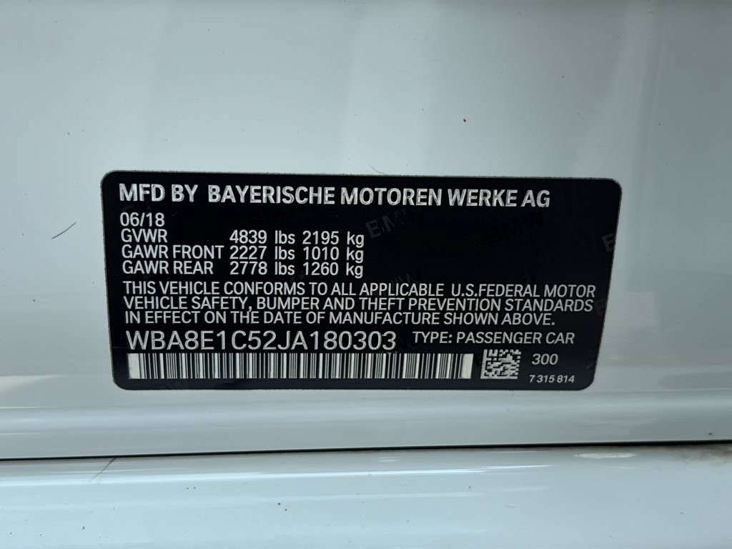 Used 2018 BMW 330e w/ Convenience Package RWD image 39