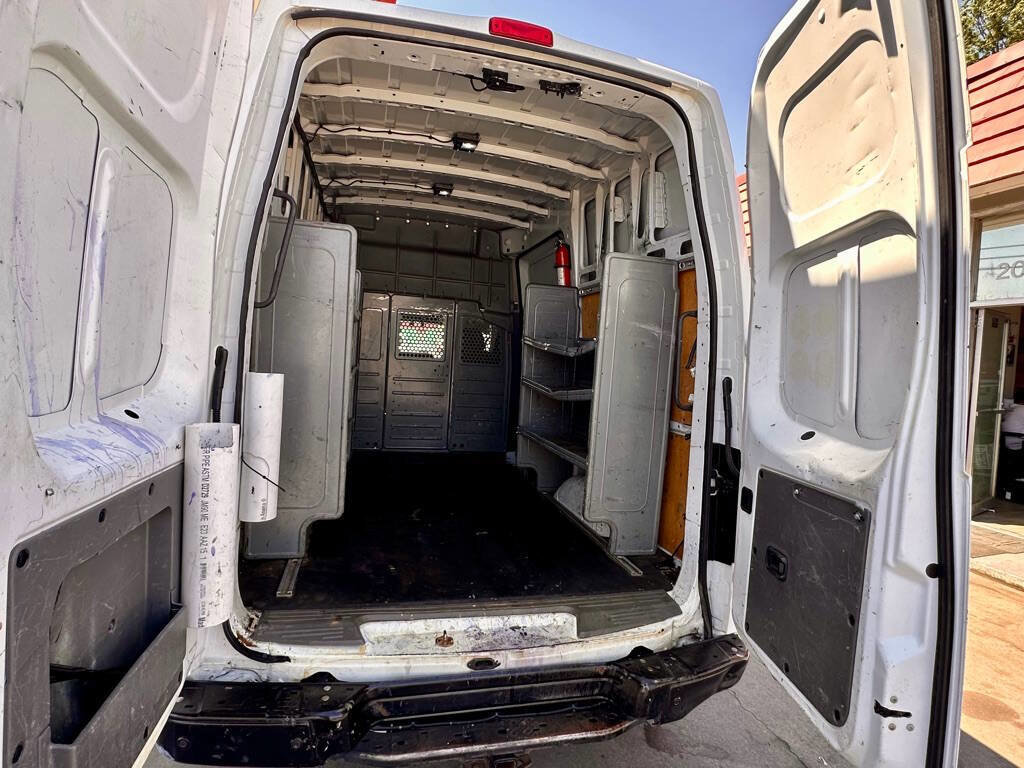 Used 2021 Nissan NV 2500 SV image 14