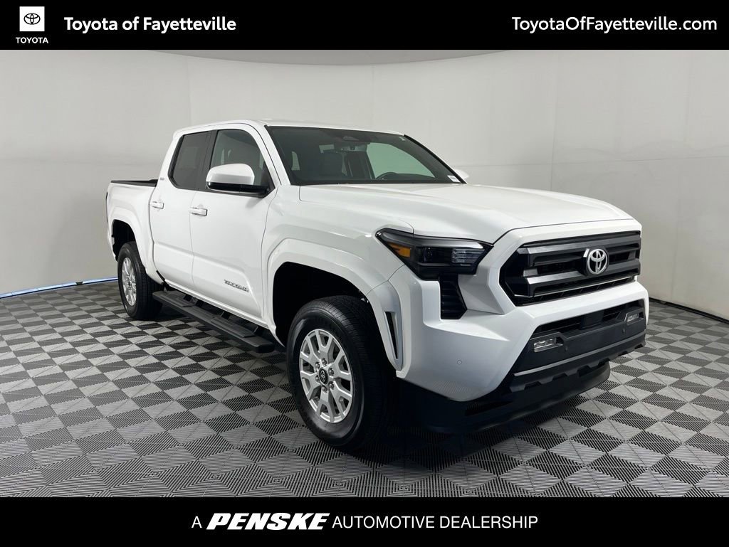 Certified 2025 Toyota Tacoma SR5 w/ SR5 Upgrade Package AWD/4WD image 12