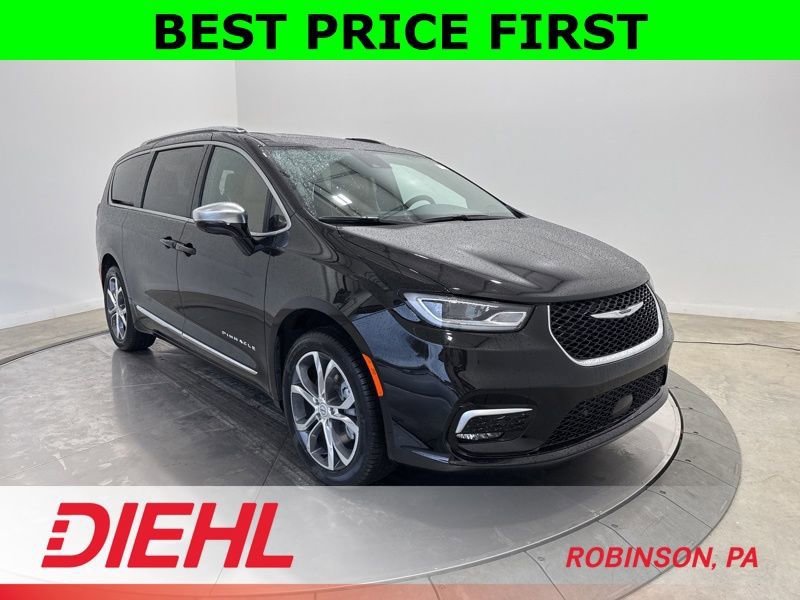 New 2026 Chrysler Pacifica Pinnacle image 1