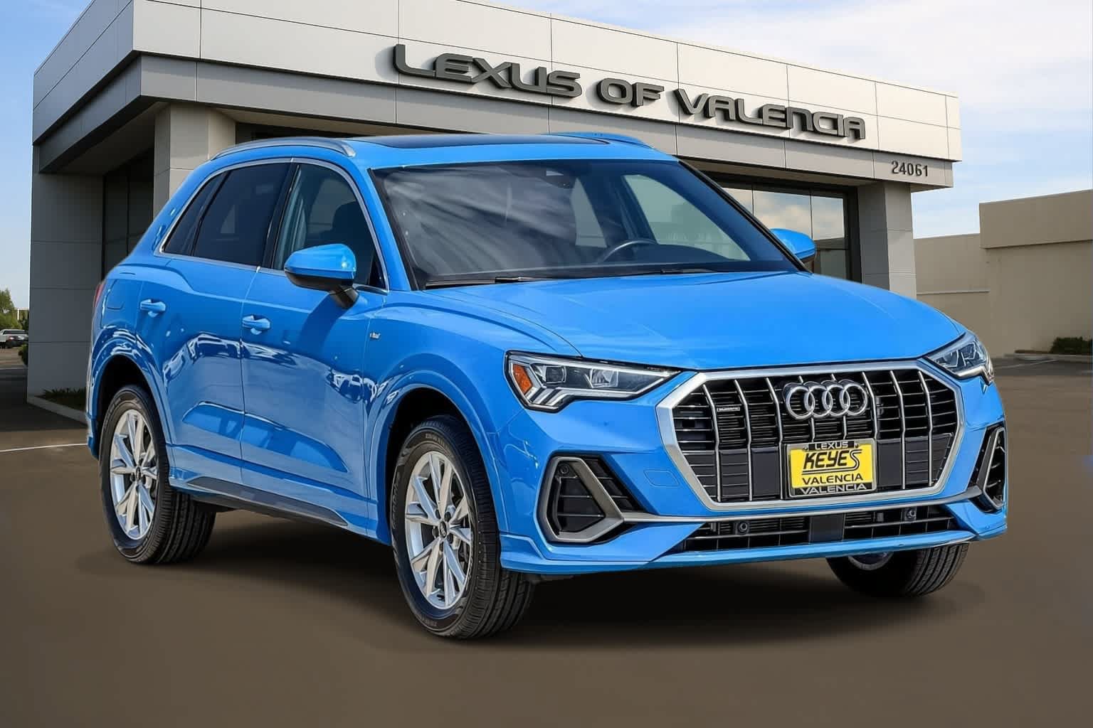 Used 2023 Audi Q3 2.0T Premium AWD/4WD image 5