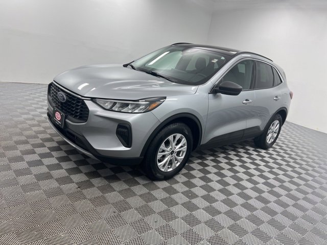 Used 2024 Ford Escape Active w/ Tech Pack #1 image 2