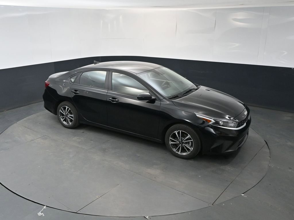 Used 2023 Kia Forte LXS FWD image 33