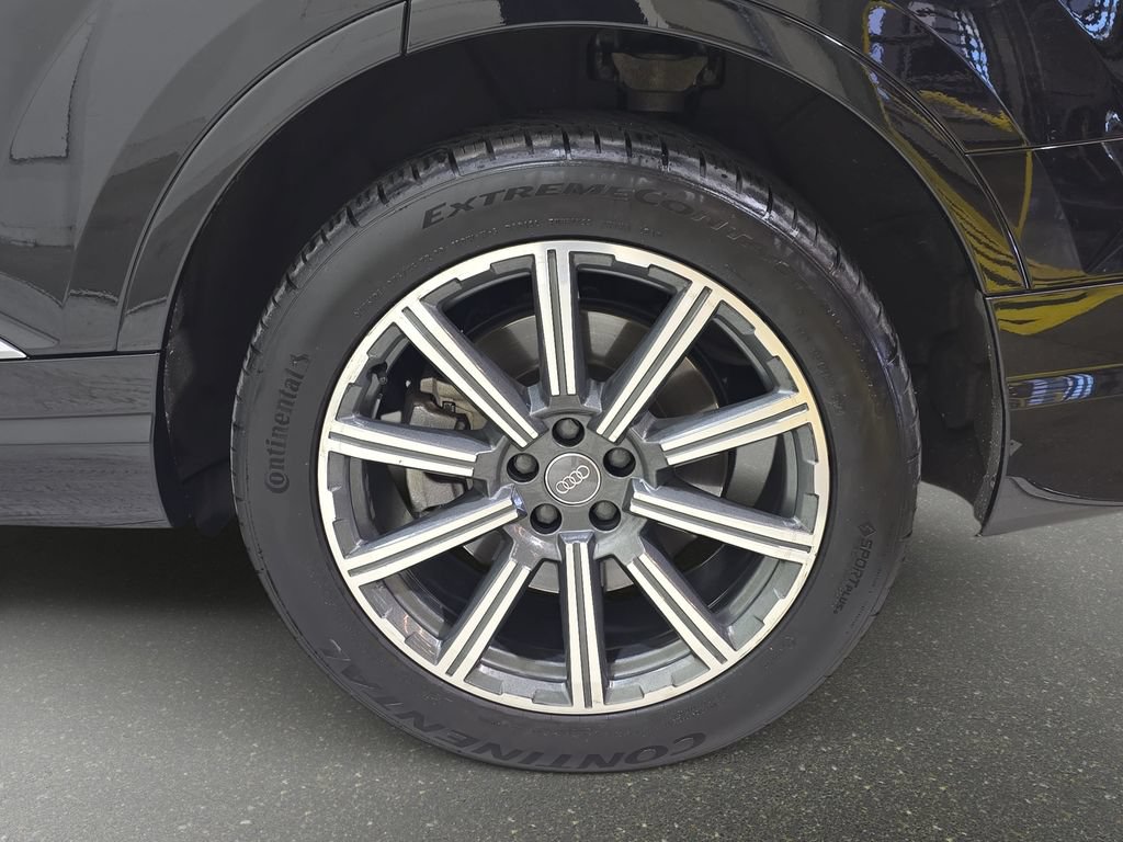 Used 2017 Audi Q7 3.0T Prestige w/ Prestige Package AWD/4WD image 37
