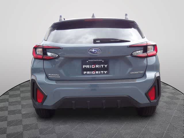 Used 2024 Subaru Crosstrek 2.0i Premium w/ Popular Package #3 AWD/4WD image 3