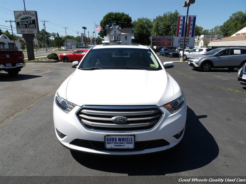 Used 2017 Ford Taurus SEL w/ Equipment Group 201A FWD image 2
