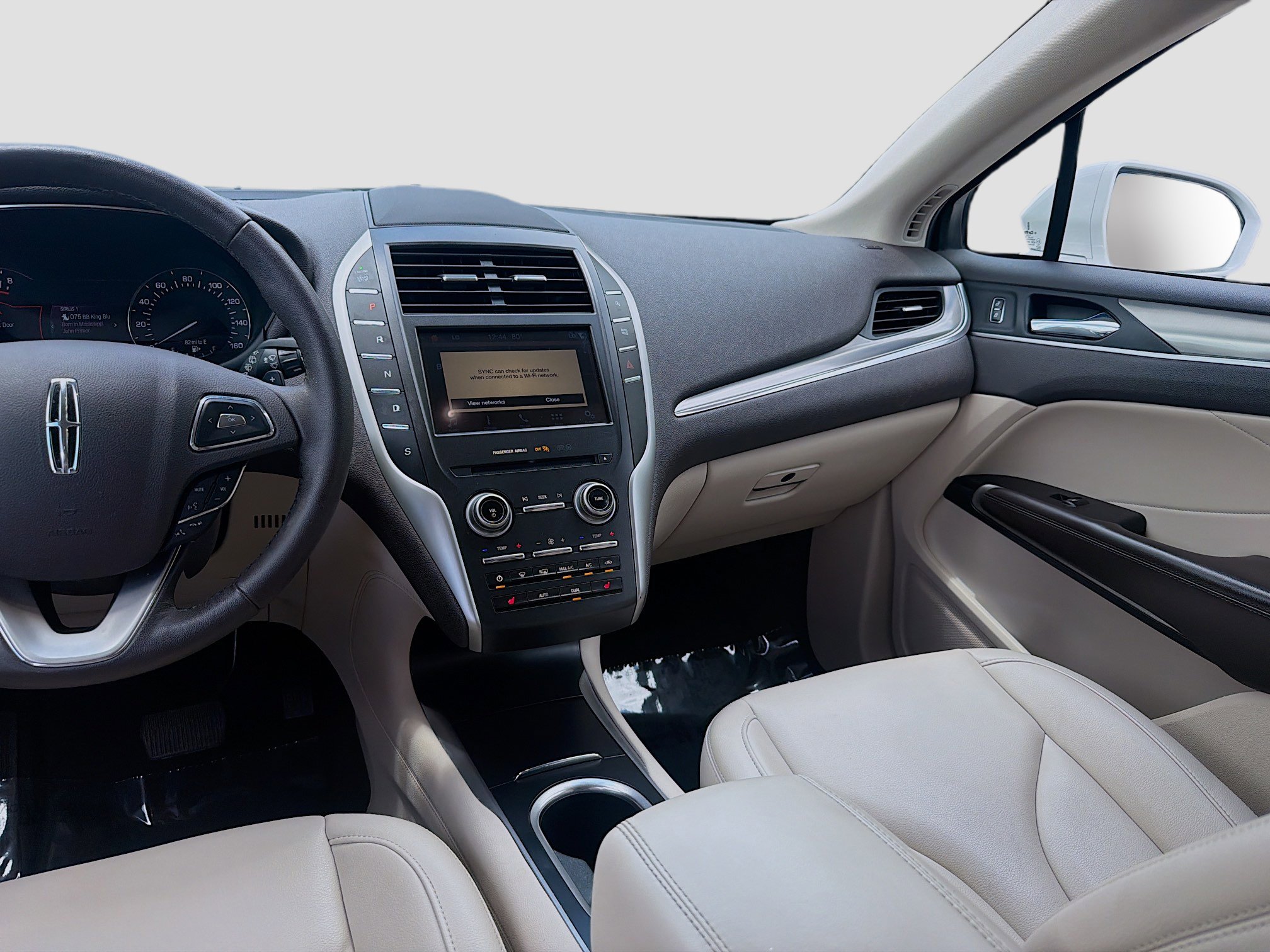 Used 2019 Lincoln MKC Premiere FWD image 22