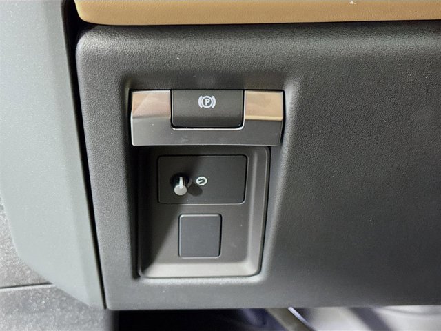 New 2026 Land Rover Defender 110 S image 10