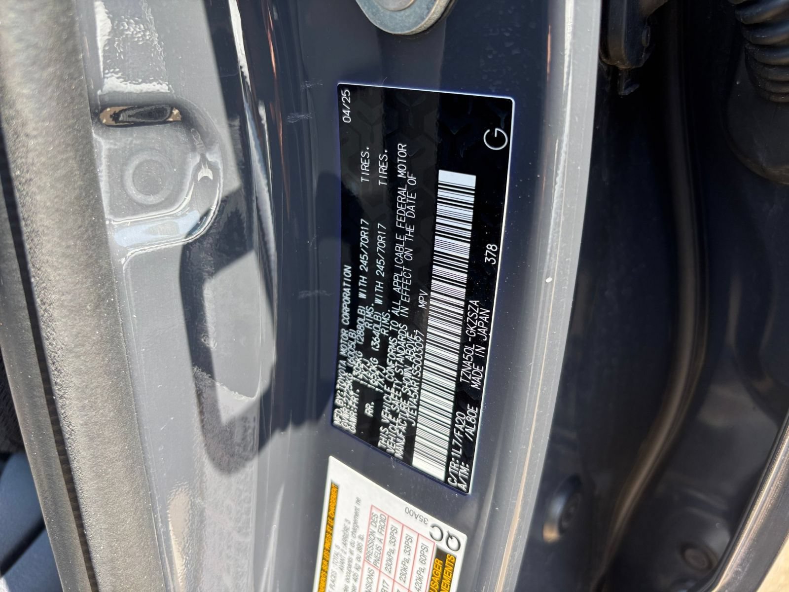 Used 2025 Toyota 4Runner SR5 RWD image 28