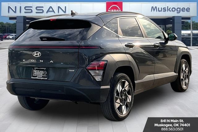 Used 2025 Hyundai Kona SEL AWD/4WD image 5