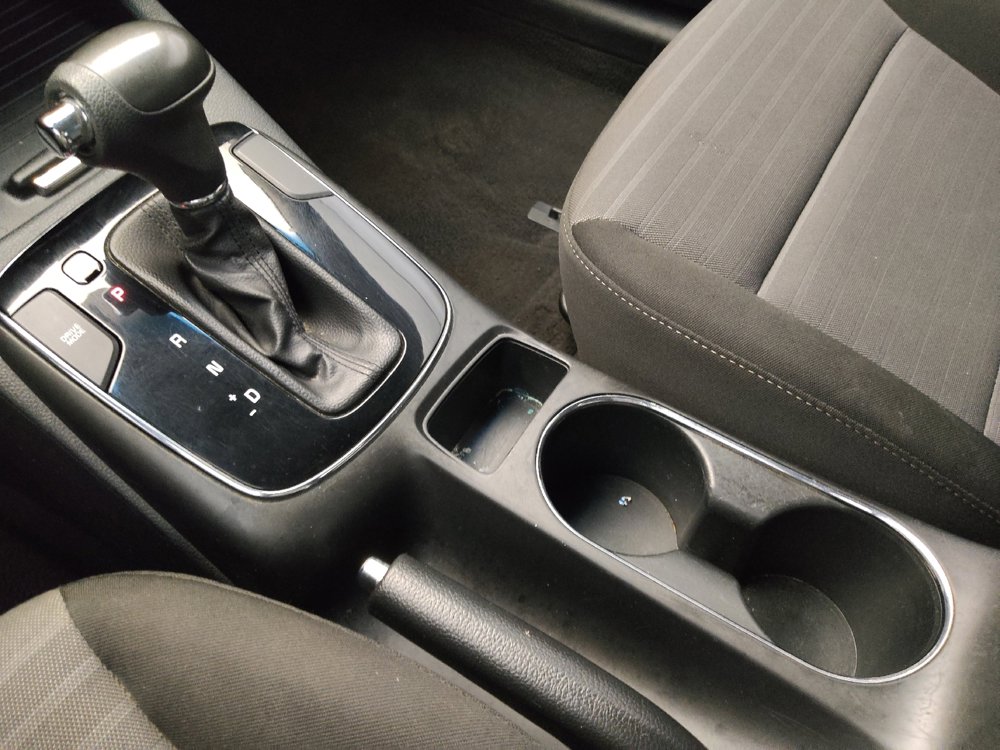 Used 2018 Kia Forte S image 26