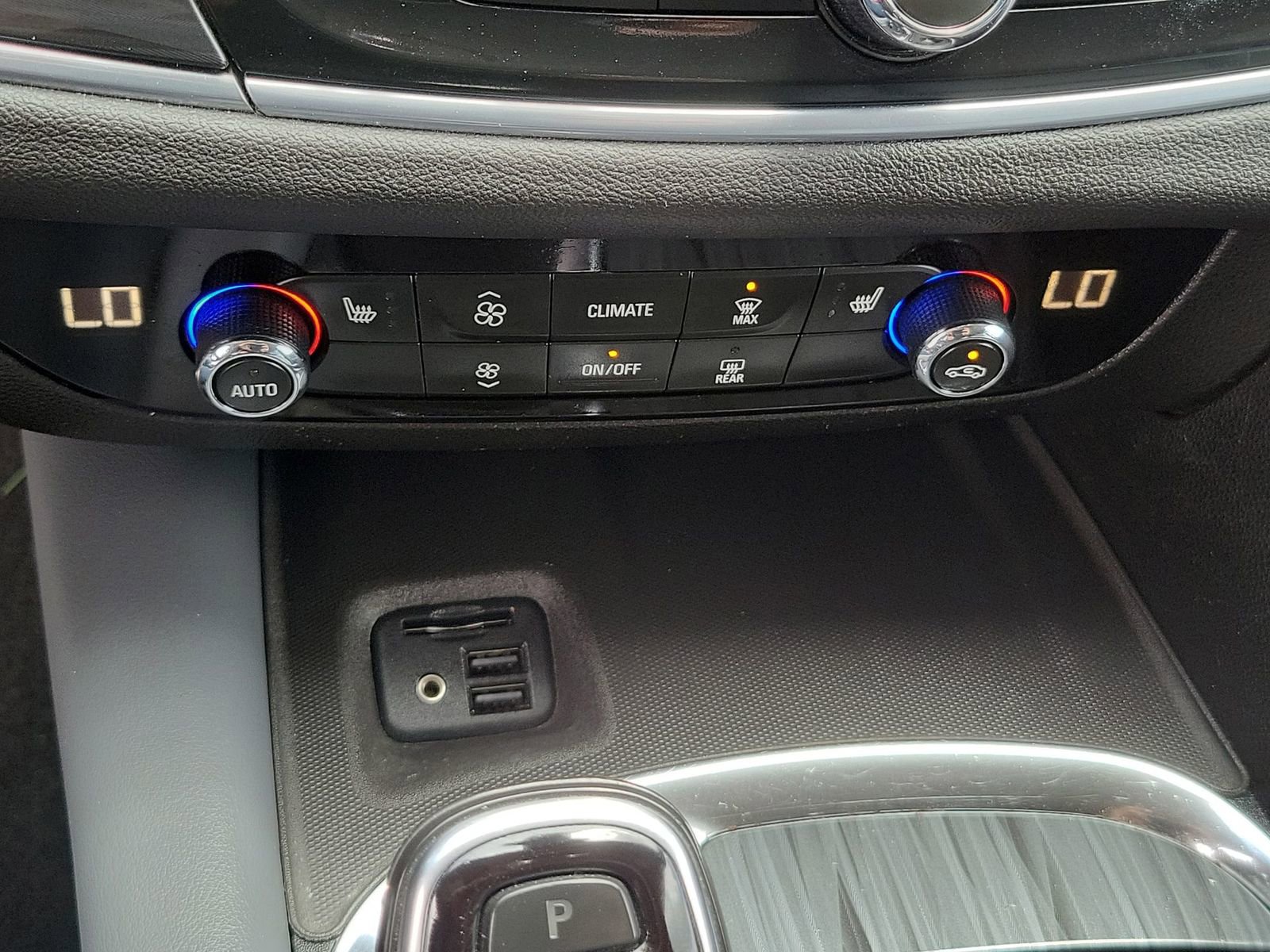 Certified 2021 Buick Enclave Essence w/ Trailering Package, 5000 lbs. image 33